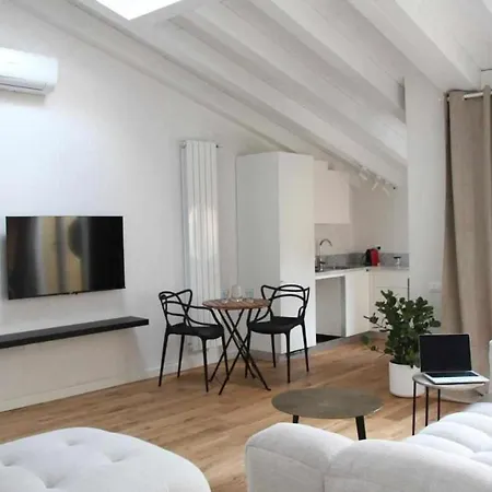 Waterfront Balcony I Grani 4 Style