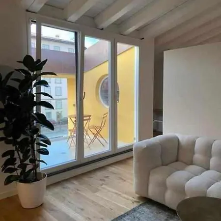 Waterfront Balcony I Grani 4 Style