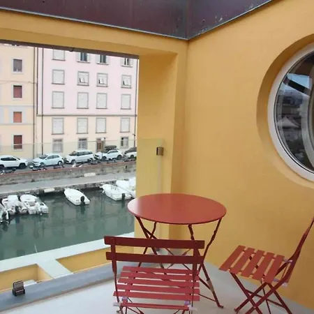 Lejlighed Waterfront Balcony I Grani 4 Style